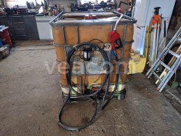 Інтернет-аукціон:   NÁDRŽ NA NAFTU