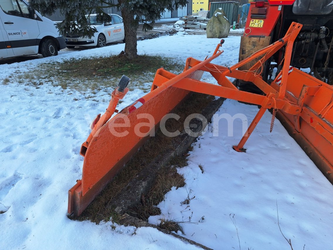 Online aukce:   TRAKTOROVÁ RADLICE ZADNÍ NR30 (JU 1216)