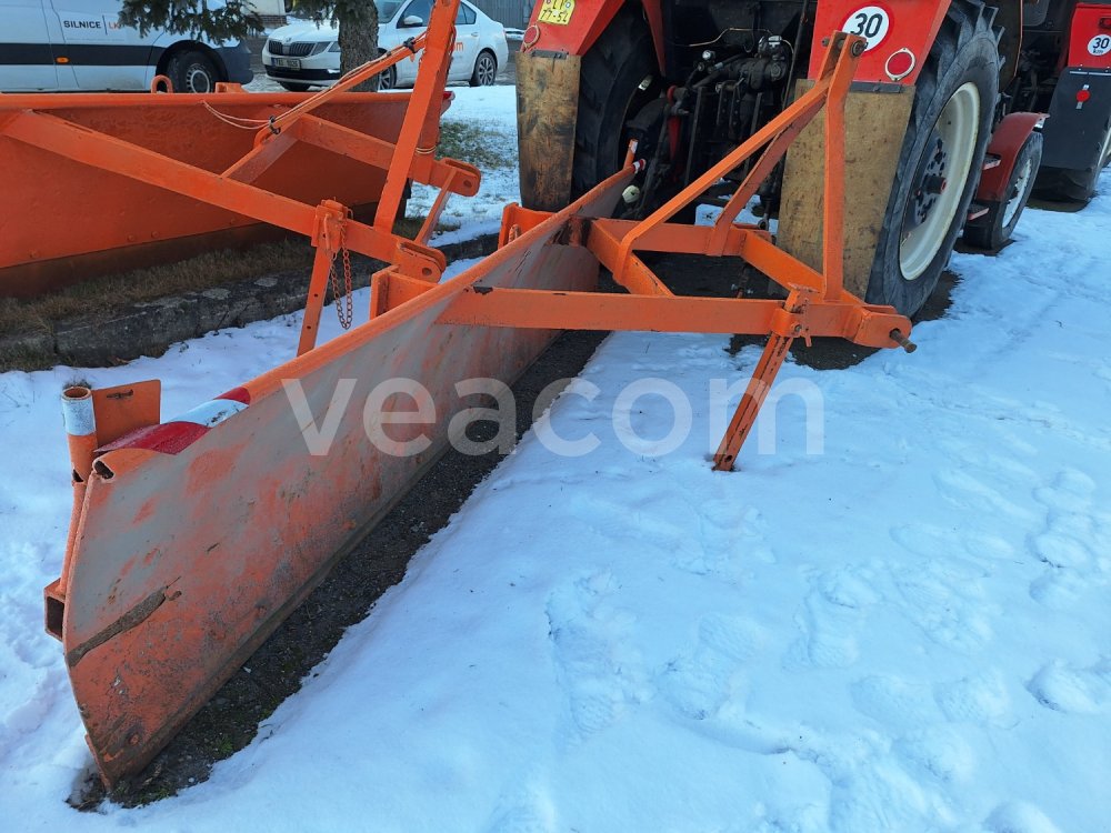 Online aukce:  TRAKTOROVÁ RADLICE ZADNÍ NR30 (JU 1217)