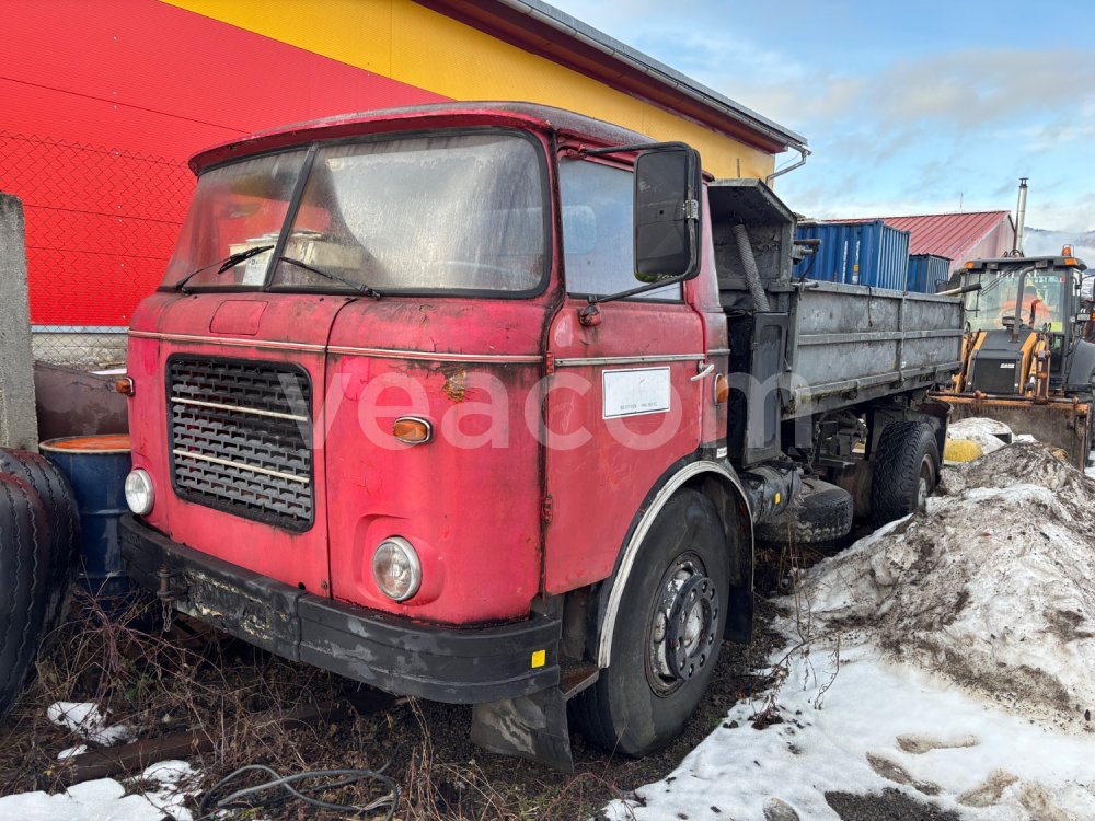 Online aukce: ŠKODA  706 MTS 24