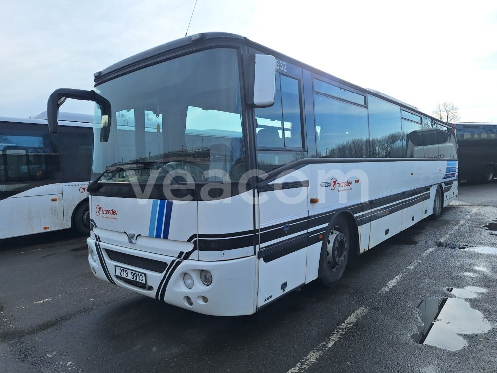 Online árverés: KAROSA  AXER