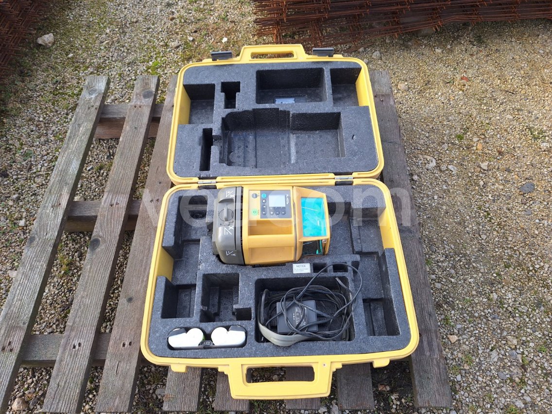 Інтернет-аукціон:   TOPCON RL-H2SA ROTAČNÍ LASER