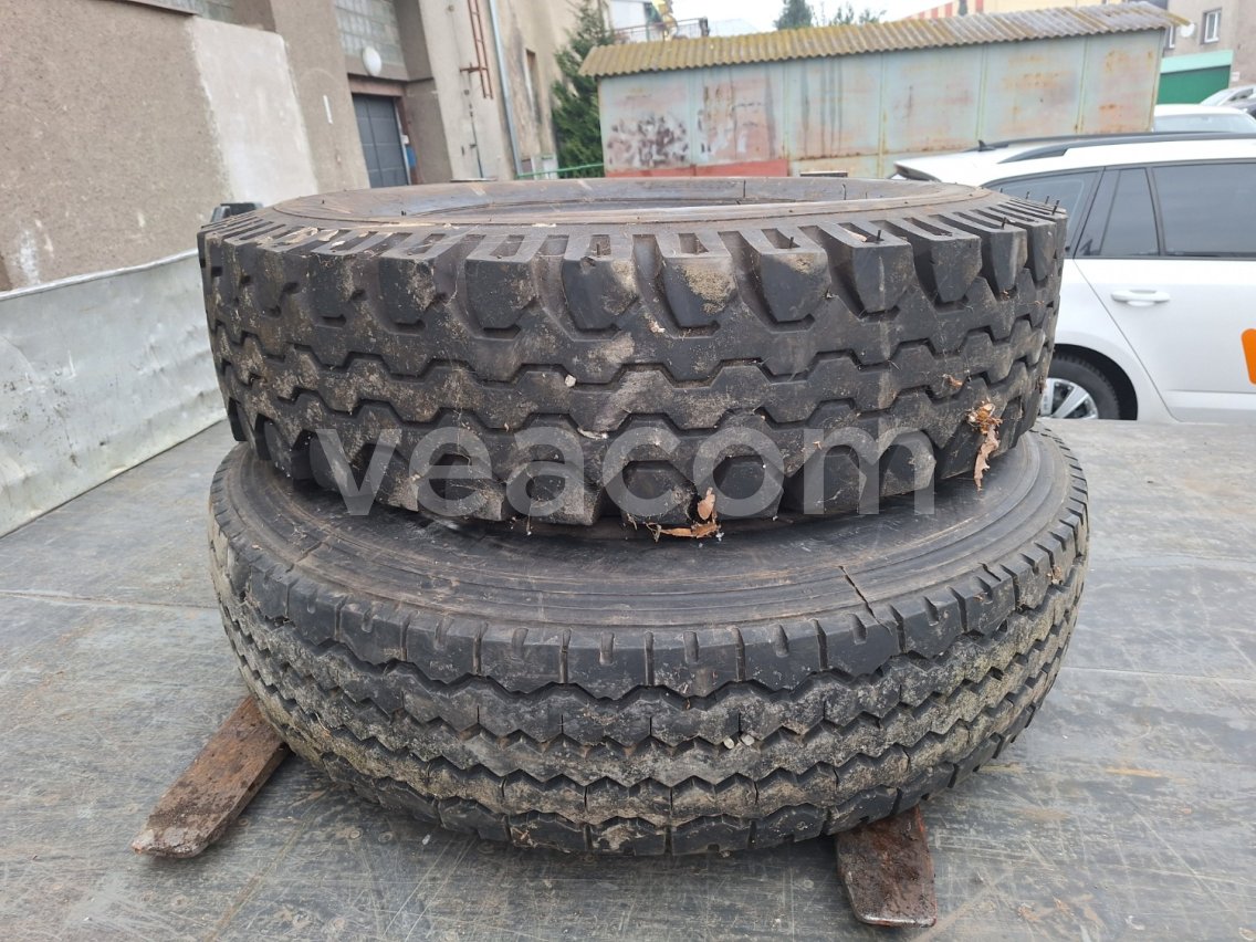 Online-Versteigerung:   BARUM 11,00 - 8KS