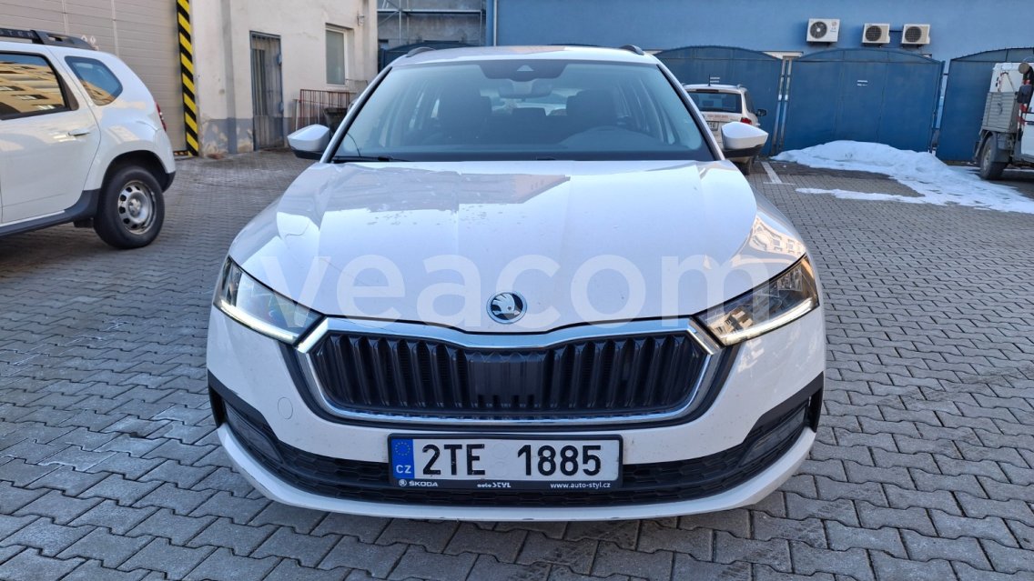 Online árverés: ŠKODA  OCTAVIA