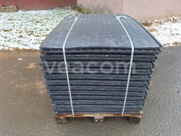 Online-Versteigerung:   PŘEJEZDOVÉ PLOTNY 25 KS 77 X 118 CM