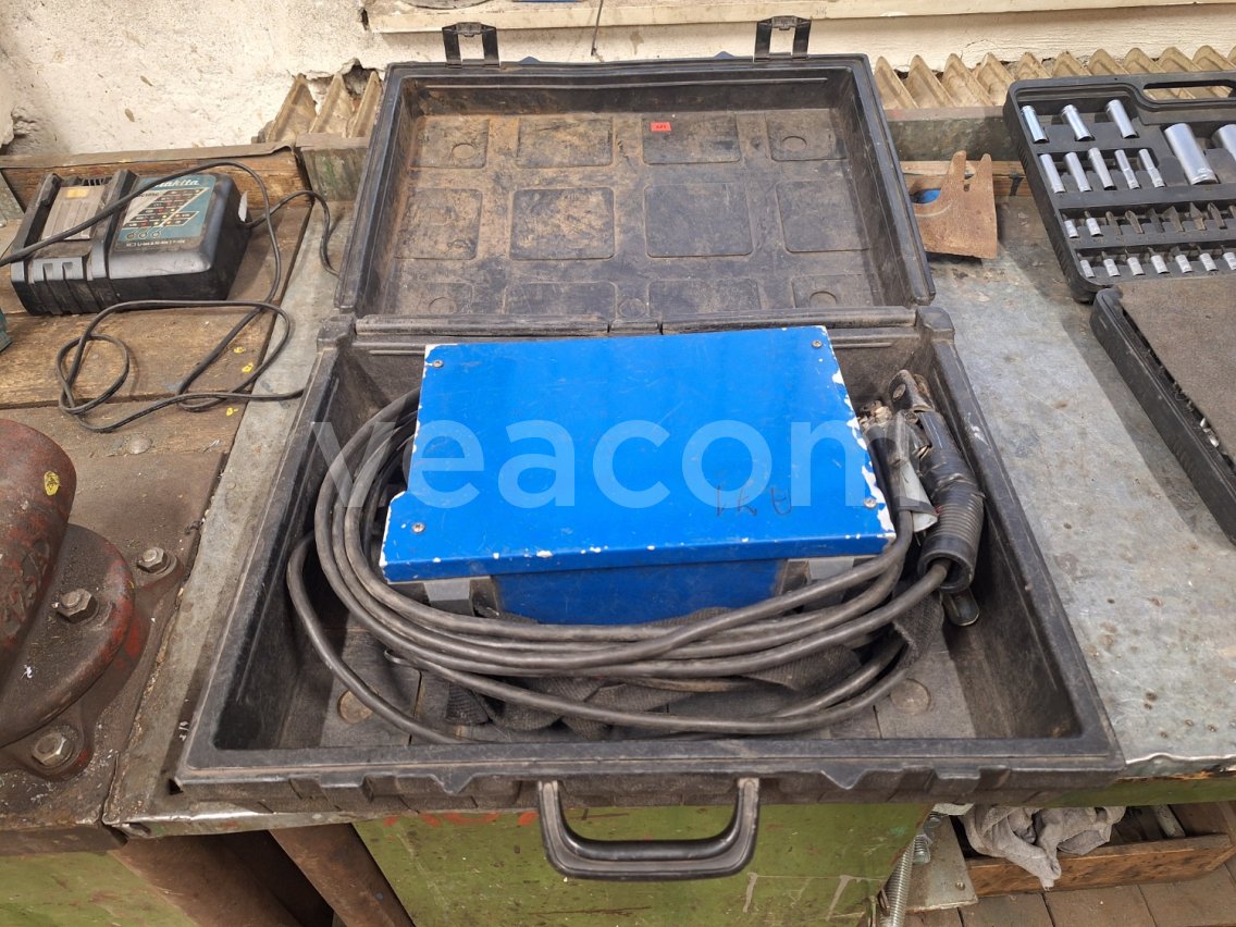 Online aukce:   CEMONT S1000