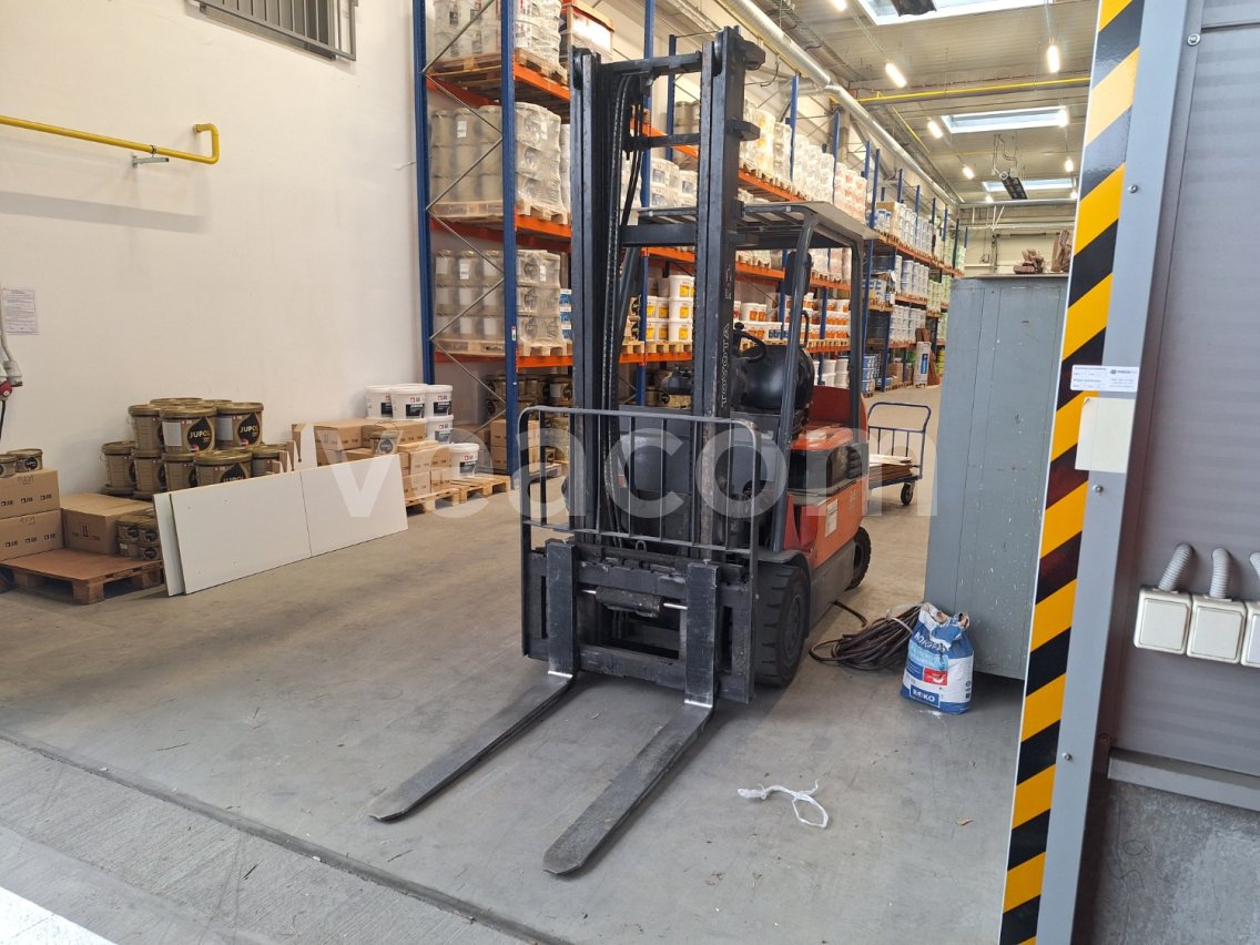 Online aukce: TOYOTA  7FBMF 35