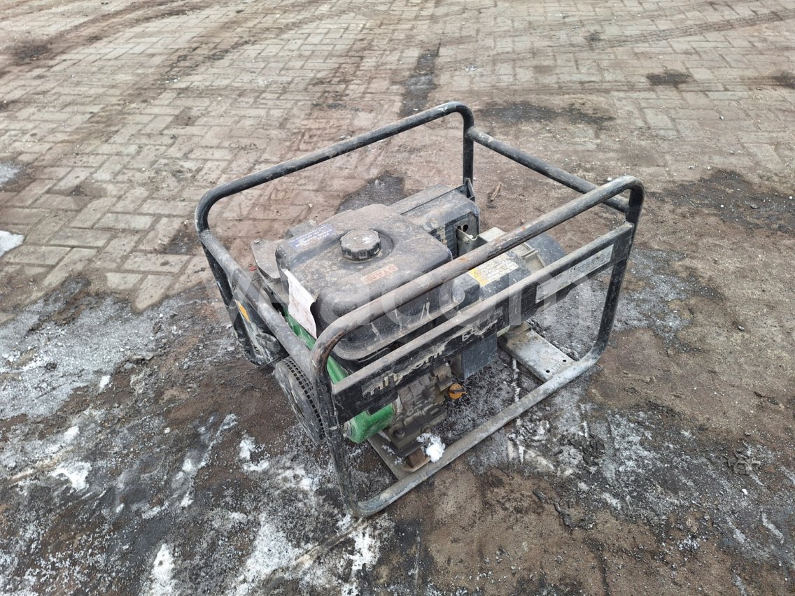 Online aukce: HITACHI  E42MP