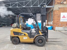 Online aukce: CATERPILLAR  GP 35 N