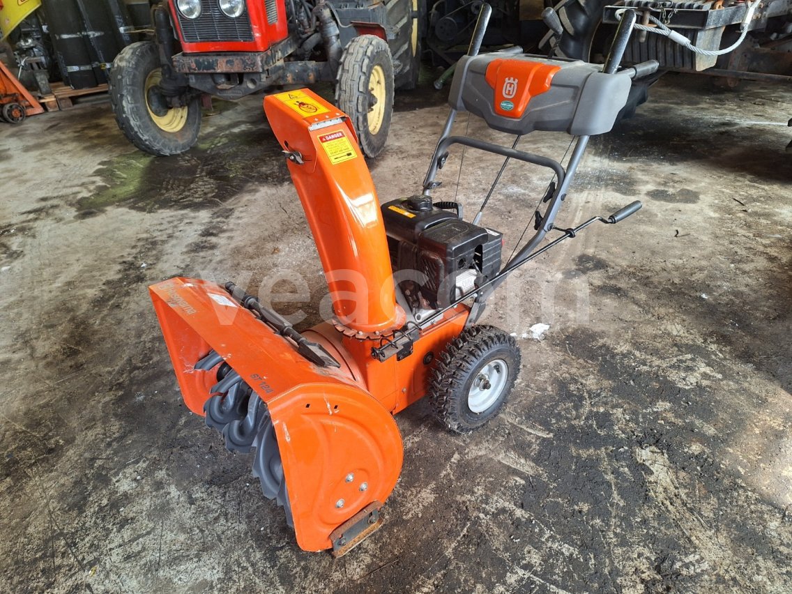 Online aukce: HUSQUARNA  ST 124