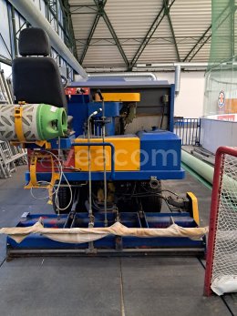 Online aukce:   DEROL 99