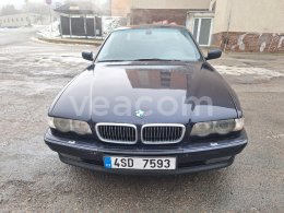 Online aukce: BMW  740