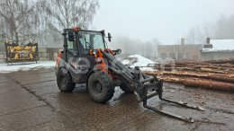 Online aukce: HITACHI  ZW95-6C 4X4