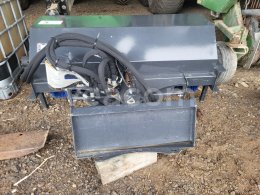 Online aukce: ARTEER  QB-MAB43