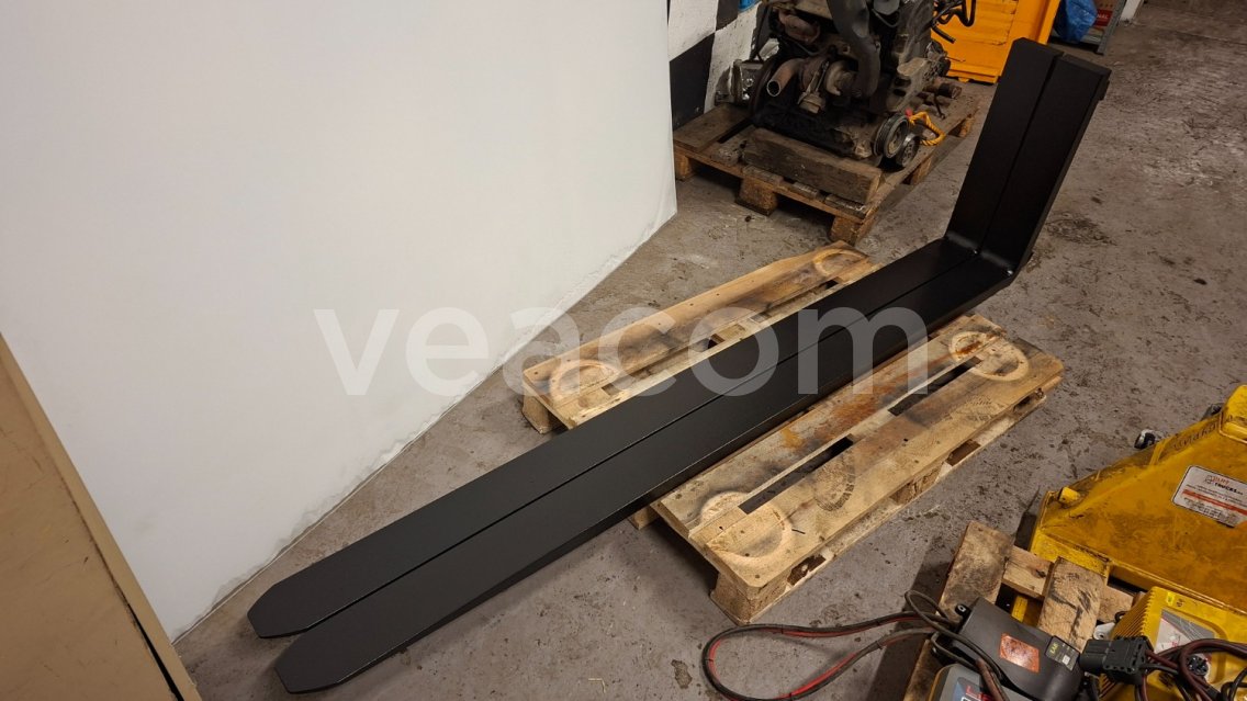 Online-Versteigerung:   BOLZONI ISO 3A