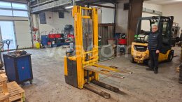 Online-Versteigerung: JUNGHEINRICH  ERC 216