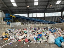 Online aukce:   PÁSOVÝ DOPRAVNÍK S VÝSYPKOU