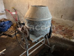 Online-Versteigerung:   MIEŠAČKA