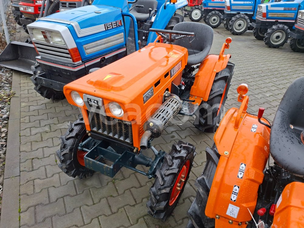 Інтернет-аукціон: KUBOTA  B 7001 4X4