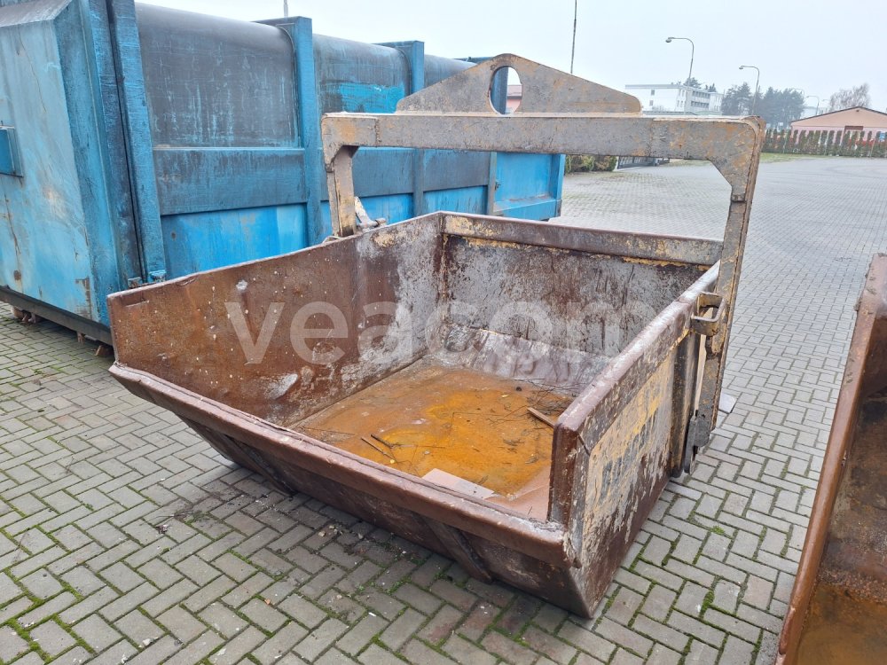 Online-Versteigerung:  JEŘÁBOVÝ KONTEJNER