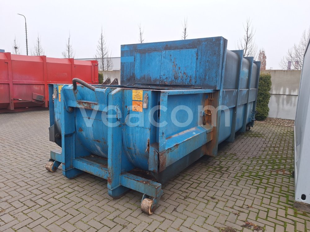 Online-Versteigerung:  LISOVACÍ KONTEJNER