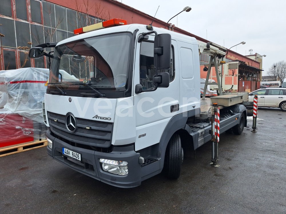 Online auction: MB  ATEGO 818 + MP 16