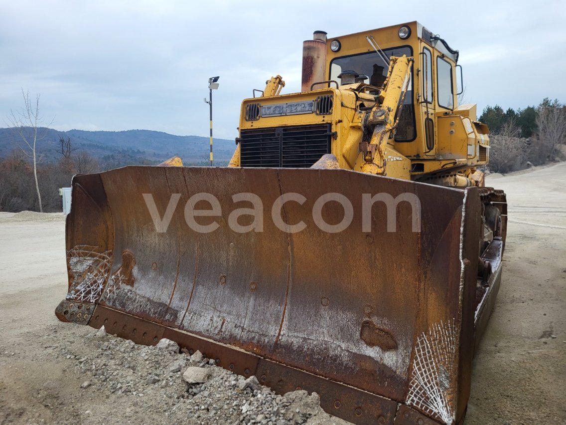 Online aukce: LIEBHERR  PR 751