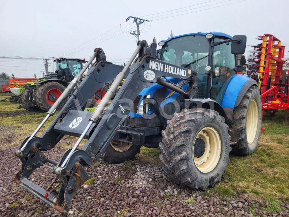 Online auction: NEW HOLLAND  T 5.115 4X4