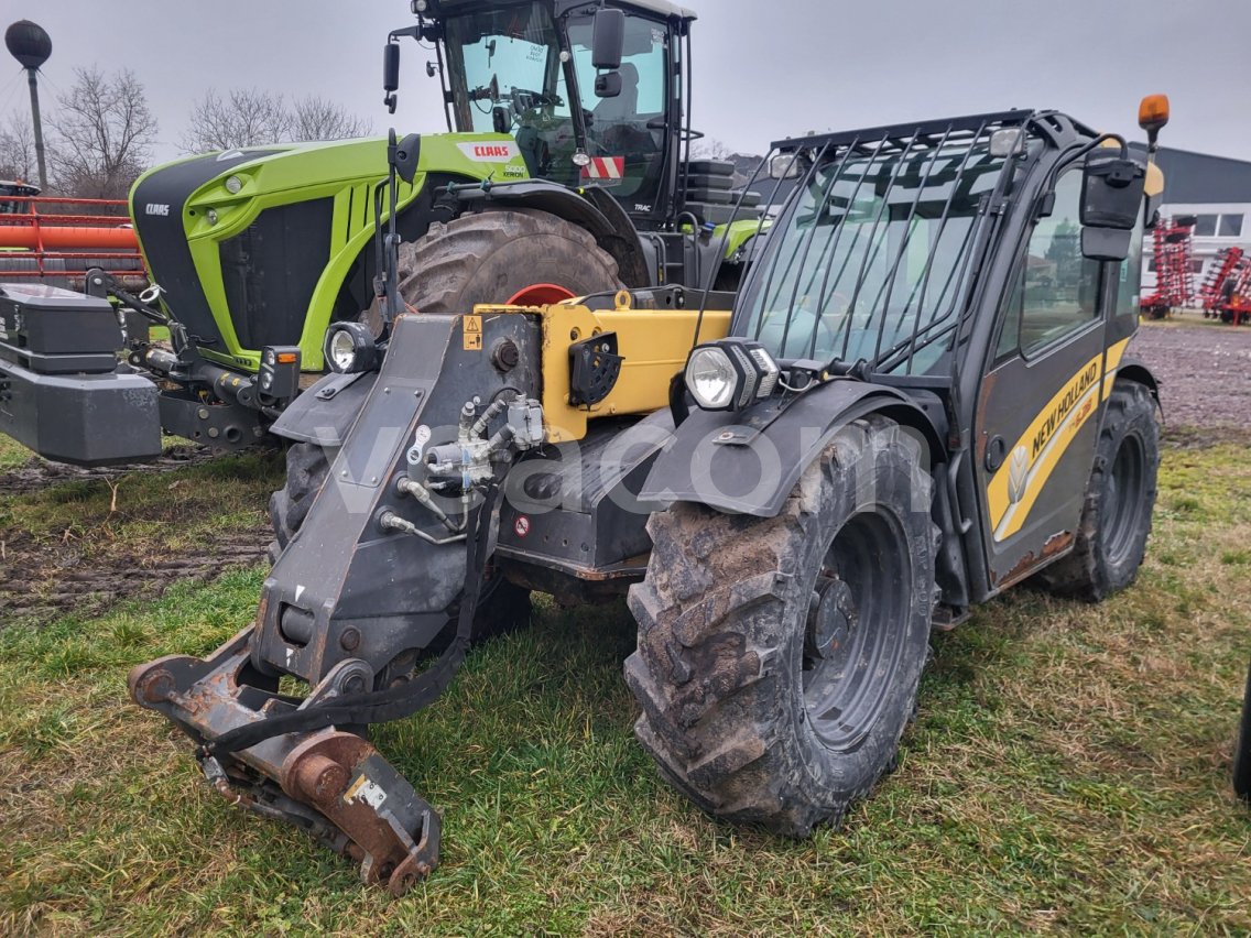 Online aukce: NEW HOLLAND  TH 6.28 4X4