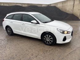 Online auction: HYUNDAI  I30