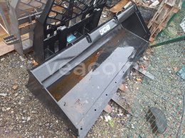 Online aukce:  JCB DB84