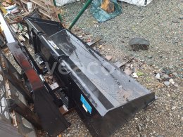 Online aukce:   JCB DB84