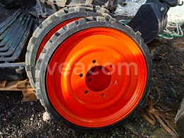 Online aukce:   SOUBOR 24 KS TRANSPORTNÍCH KOL Z KOLOVÝCH NAKLADAČŮ