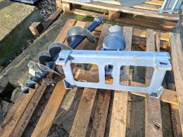 Online aukce:   ZEMNÍ VRTÁK PRŮMĚR 20 CM + MULTIONE AVANT