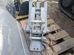 Online aukce:   MECHANICKÝ DRAPÁK NA DŘEVO