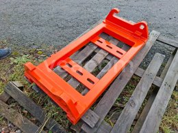 Online aukce:  UPÍNACÍ DESKA 95 X 40 CM