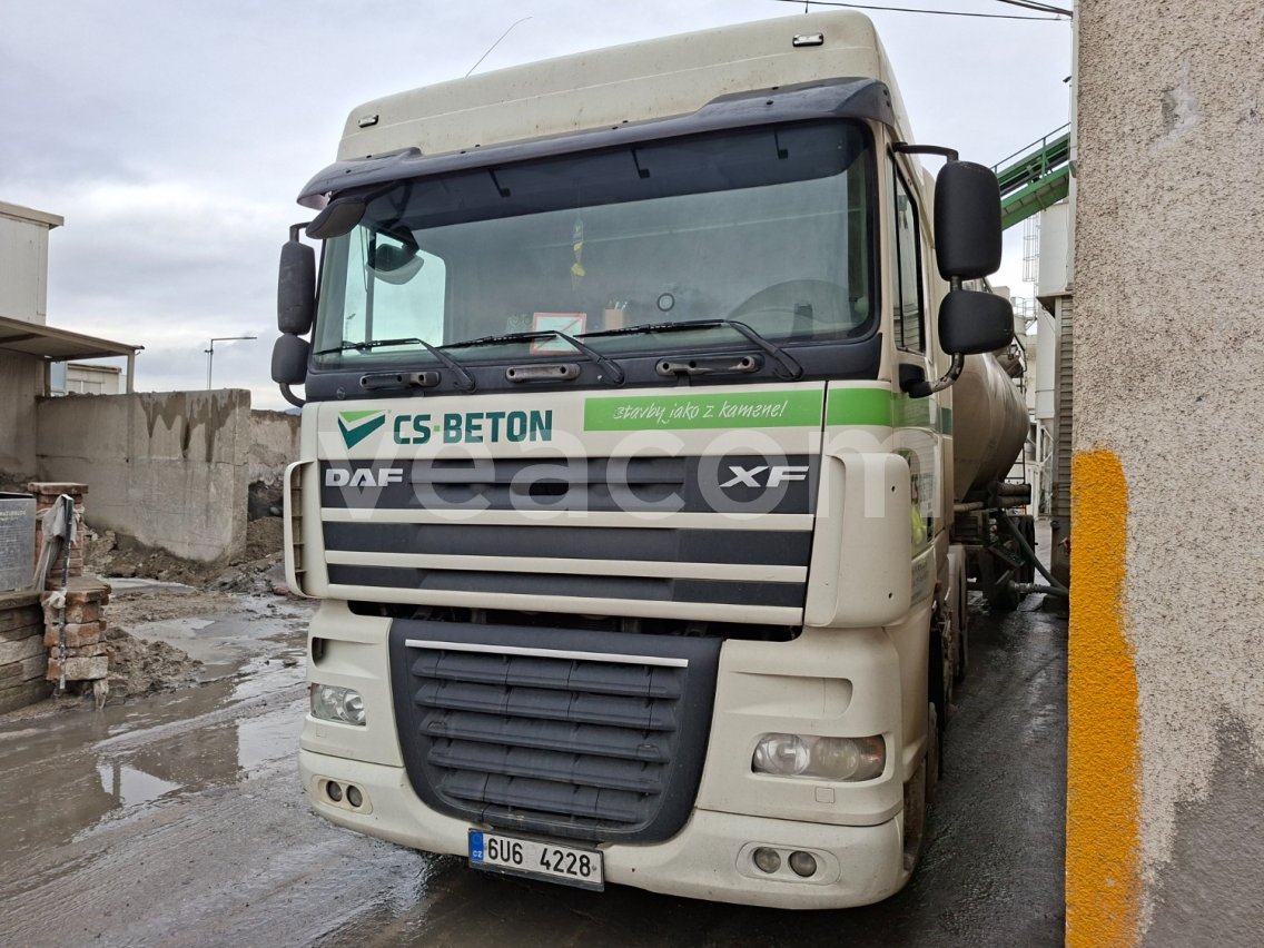 Інтернет-аукціон: DAF  FTG XF 105.510 6X2