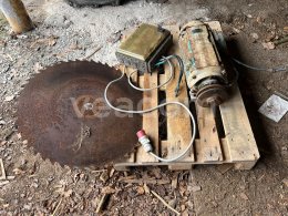 Інтернет-аукціон:   ELEKTROMOTOR, SPÍNACÍ SKŘÍŇKA A PILOVÝ KOTOUČ
