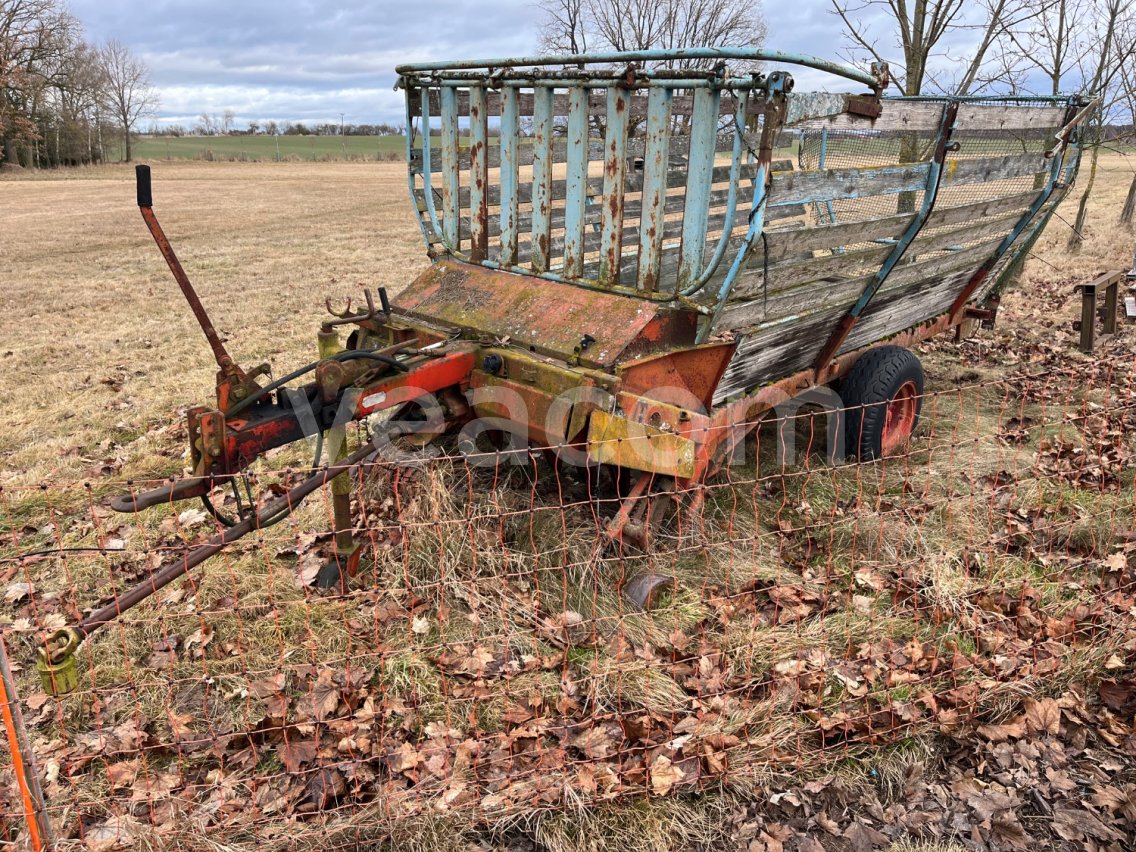 Інтернет-аукціон:   SBĚRACÍ VŮZ MENGELE