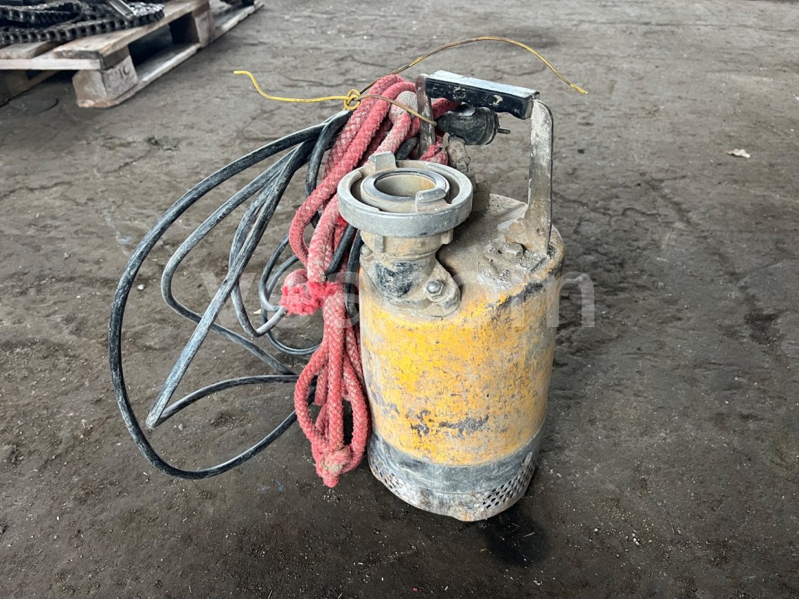 Інтернет-аукціон:   ČERPADLO