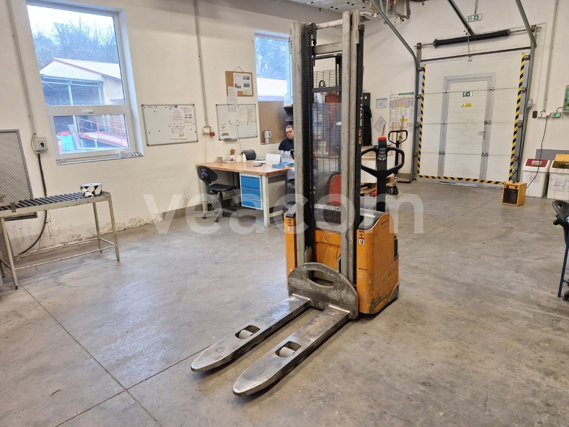 Online auction: STILL  EGV14