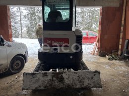 Online aukce: BOBCAT  E26