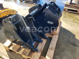 Online aukce: WHITES  SADA LYŽÍC 3KS