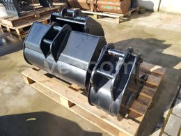 Online aukce: WHITES  SADA LYŽÍC 3KS