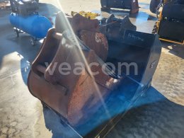 Online aukce: WHITES  TAKEUCHI TB290- SADA 3 KUSOV LYŽÍC