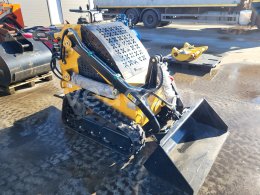 Online aukce:   MINI NAKLADAČ L1 T360