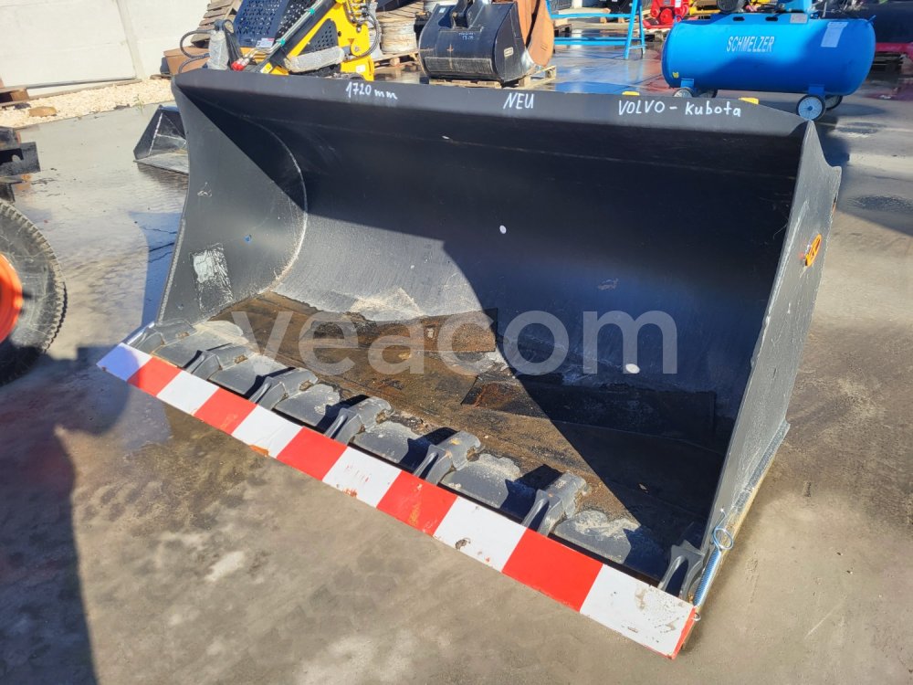 Online auction: KUBOTA  KUBOTA STD BUCKET 1750MM