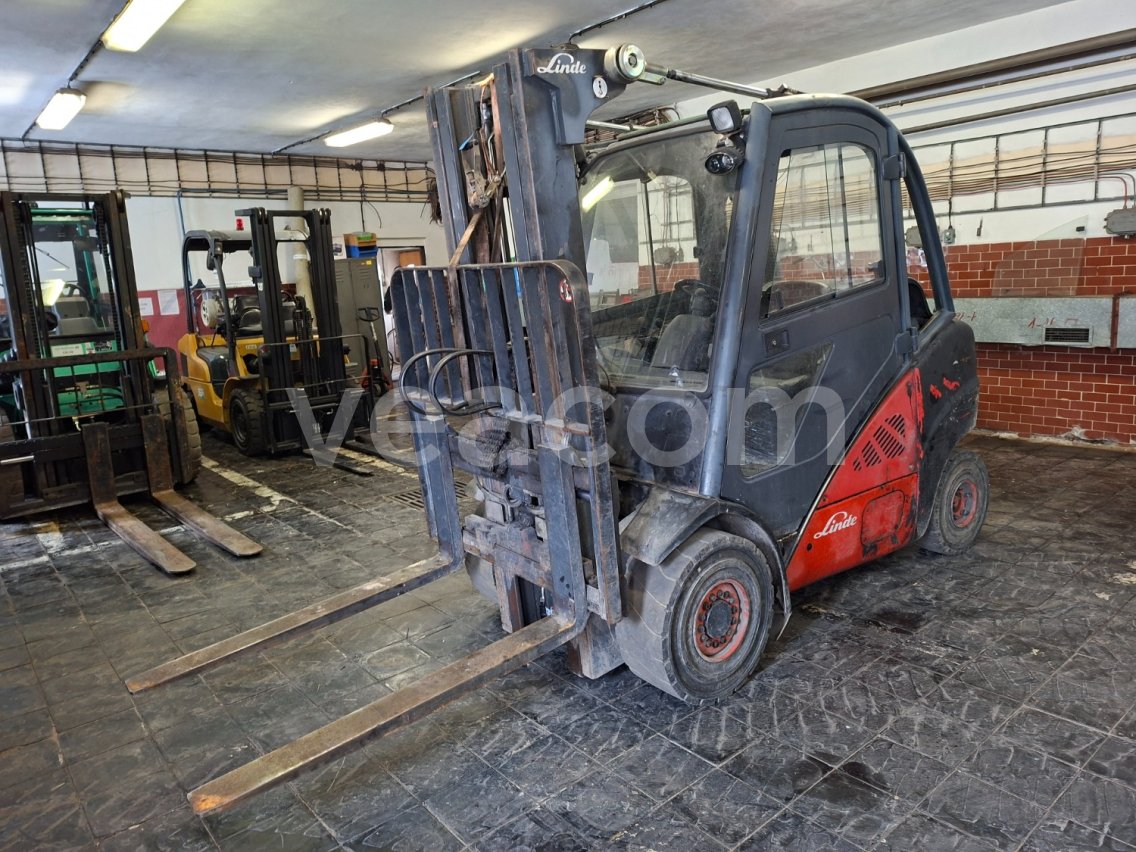 Online aukce: LINDE  H35T