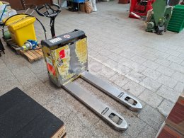 Online aukce: YALE  MP 16