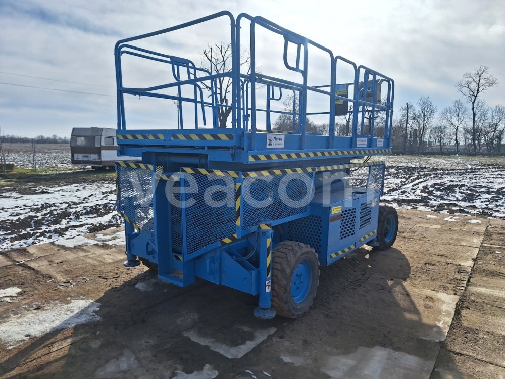 Online auction:  UP RIGHT LX41